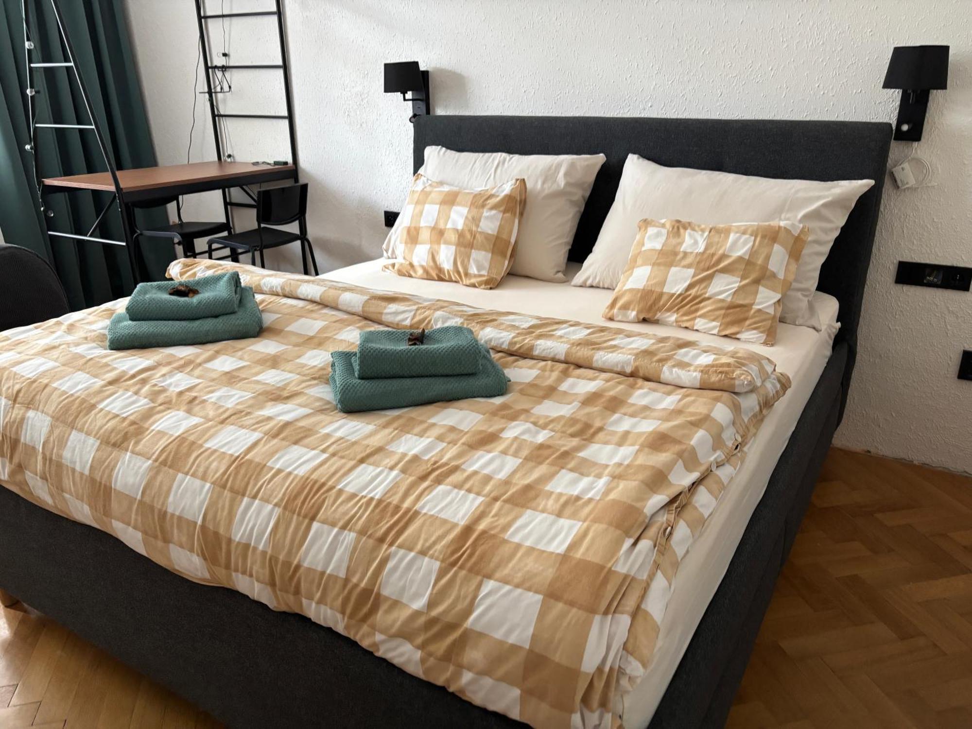 Studio Apartment Monte Bu Brno Dış mekan fotoğraf